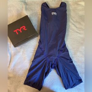 TYR Women’s Tracer B Series Tech Suit Navy Size 30L